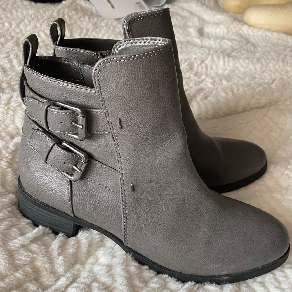 Women’s Moto Ankle Boots, Grey / Size: 9